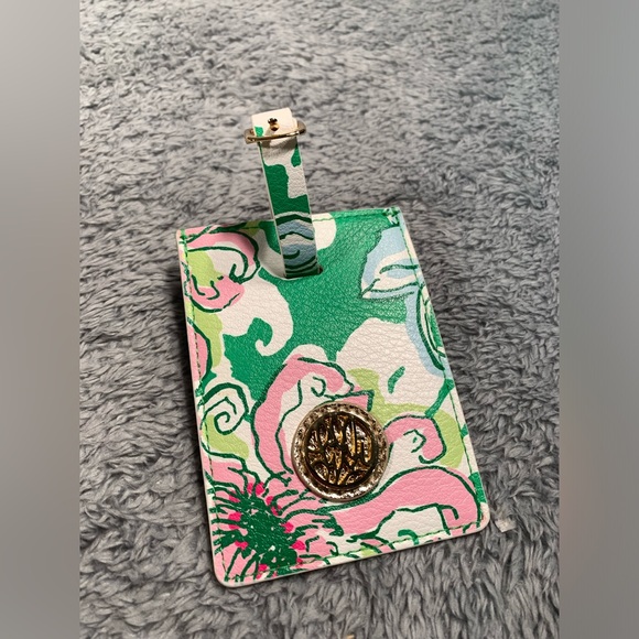 Lilly Pulitzer Handbags - Lilly Pulitzer Floral Luggage Tag with Gold Accent